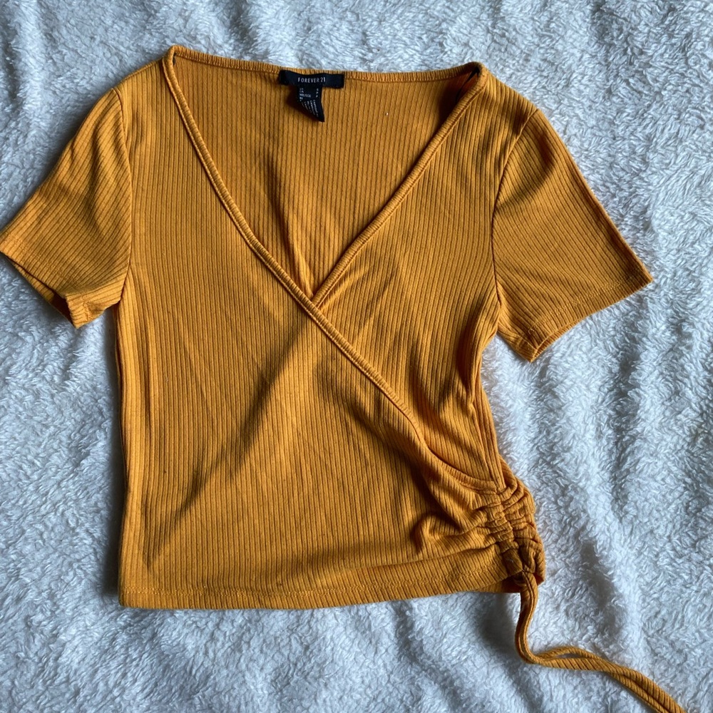 Forever 21• Croptop